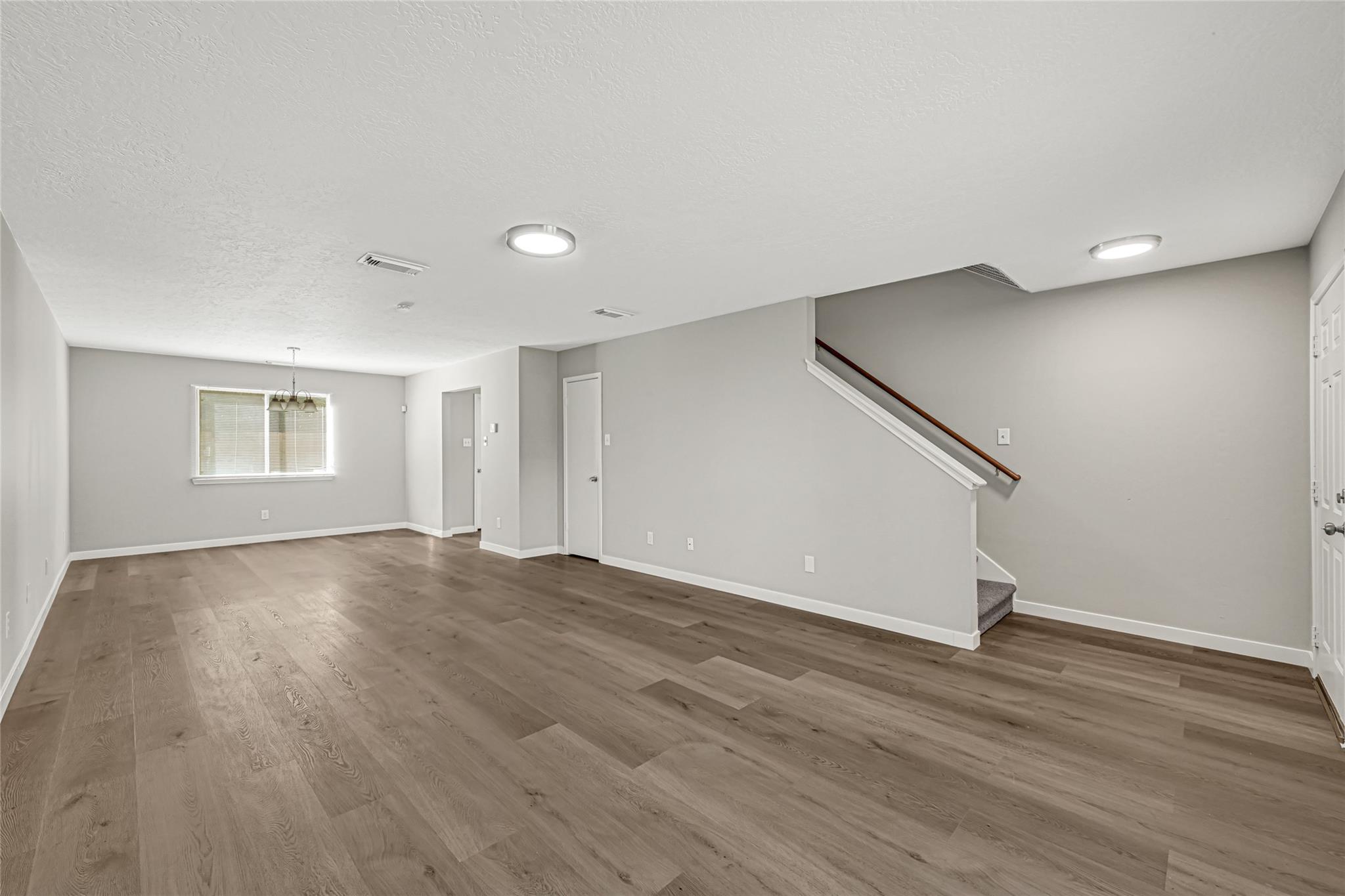 18119 June Forest Drive Property Photo 11