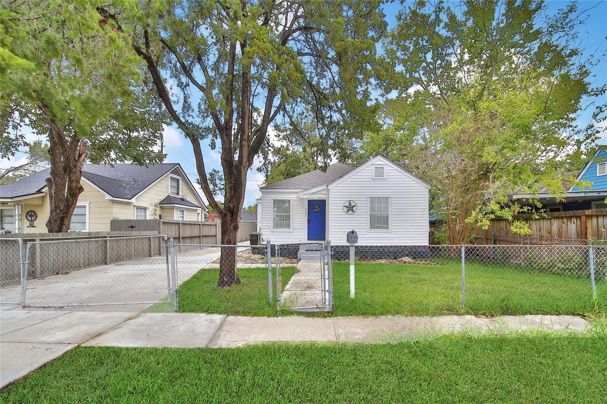 7707 Arberry Street, Houston Tx 77012 Property Photo 1