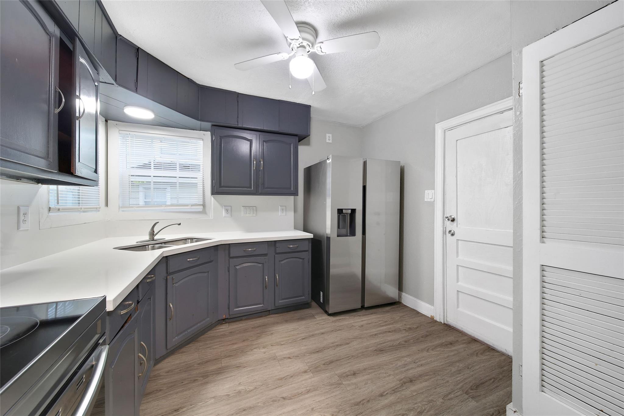 7707 Arberry Street Property Photo 8