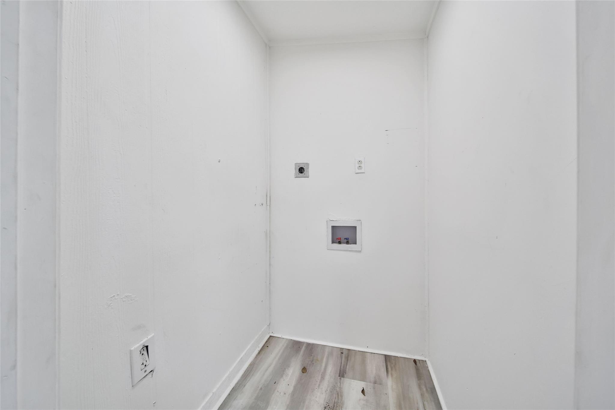 7707 Arberry Street Property Photo 13