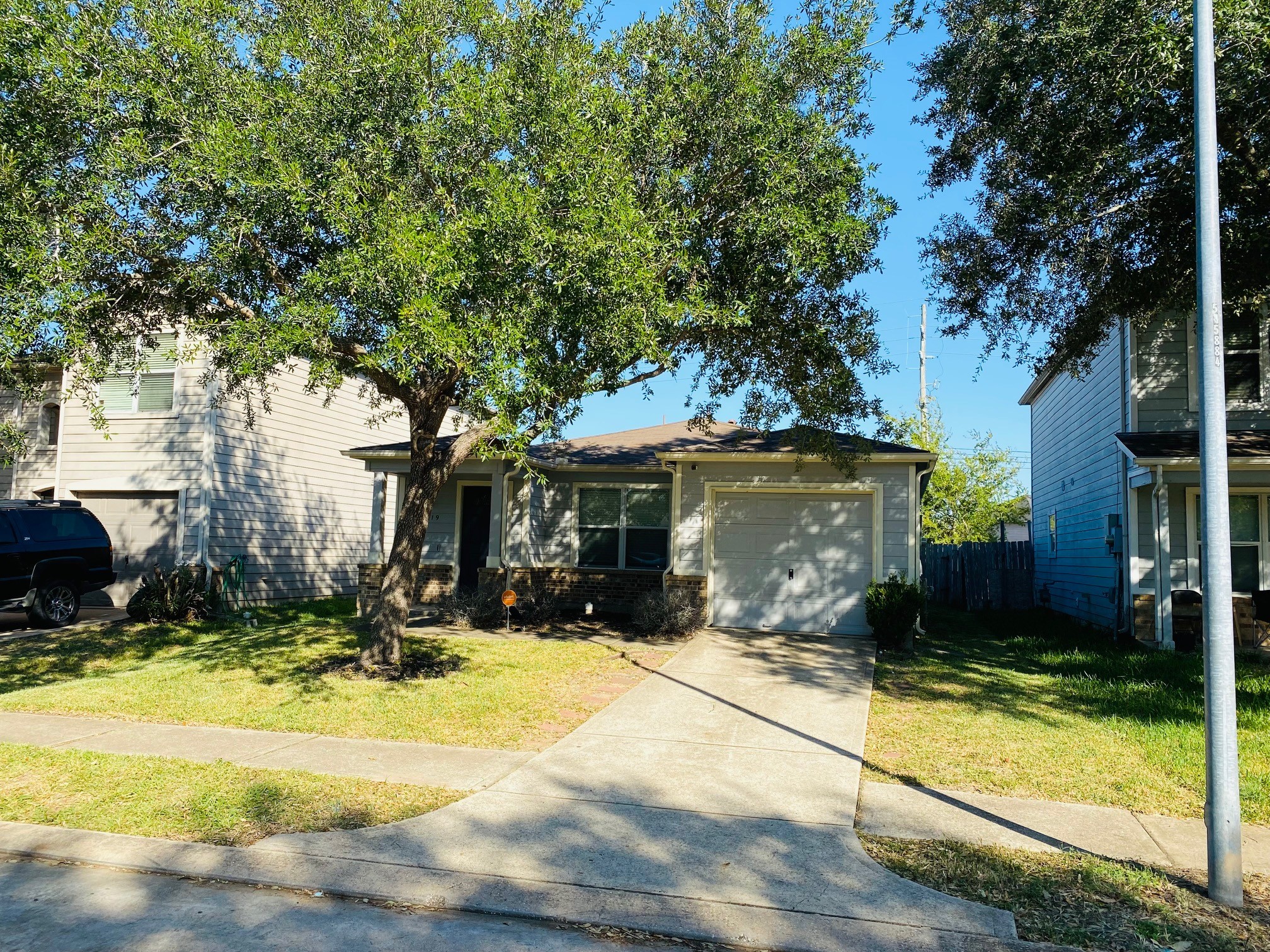 3319 Becker Glen Street Property Photo 1