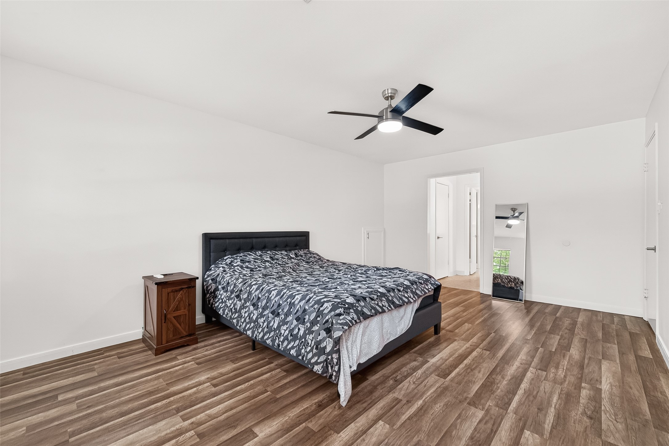 1523 Bodart Drive Property Photo 25