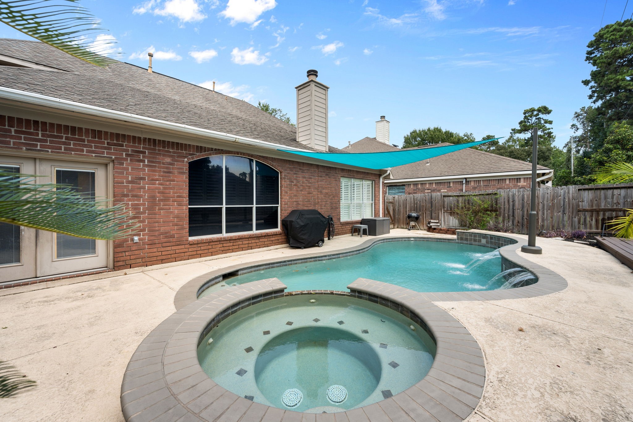 6020 Timber Oaks Ridge Property Photo 3