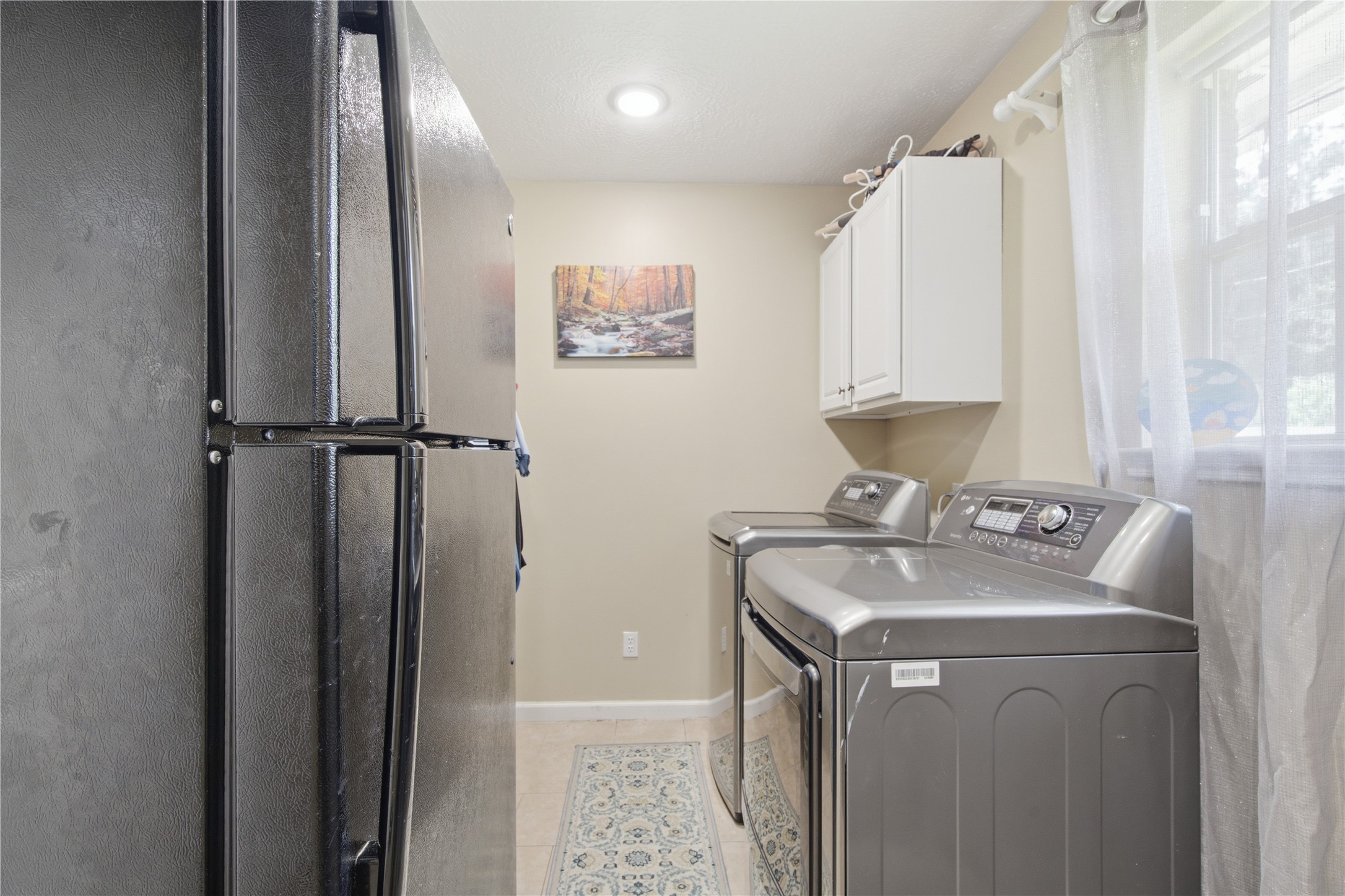 423 E Oak Hill Drive Property Photo 16