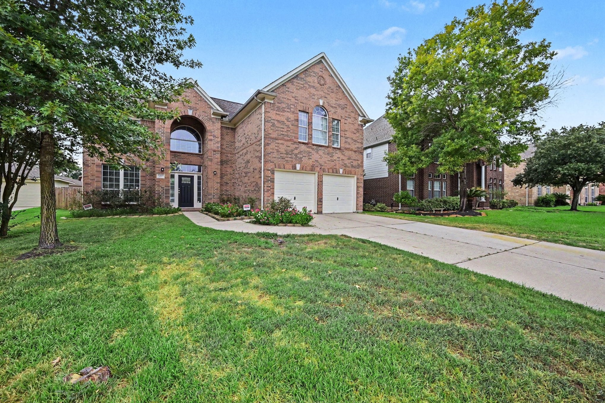 24927 Corbin Gate Drive Property Photo 2