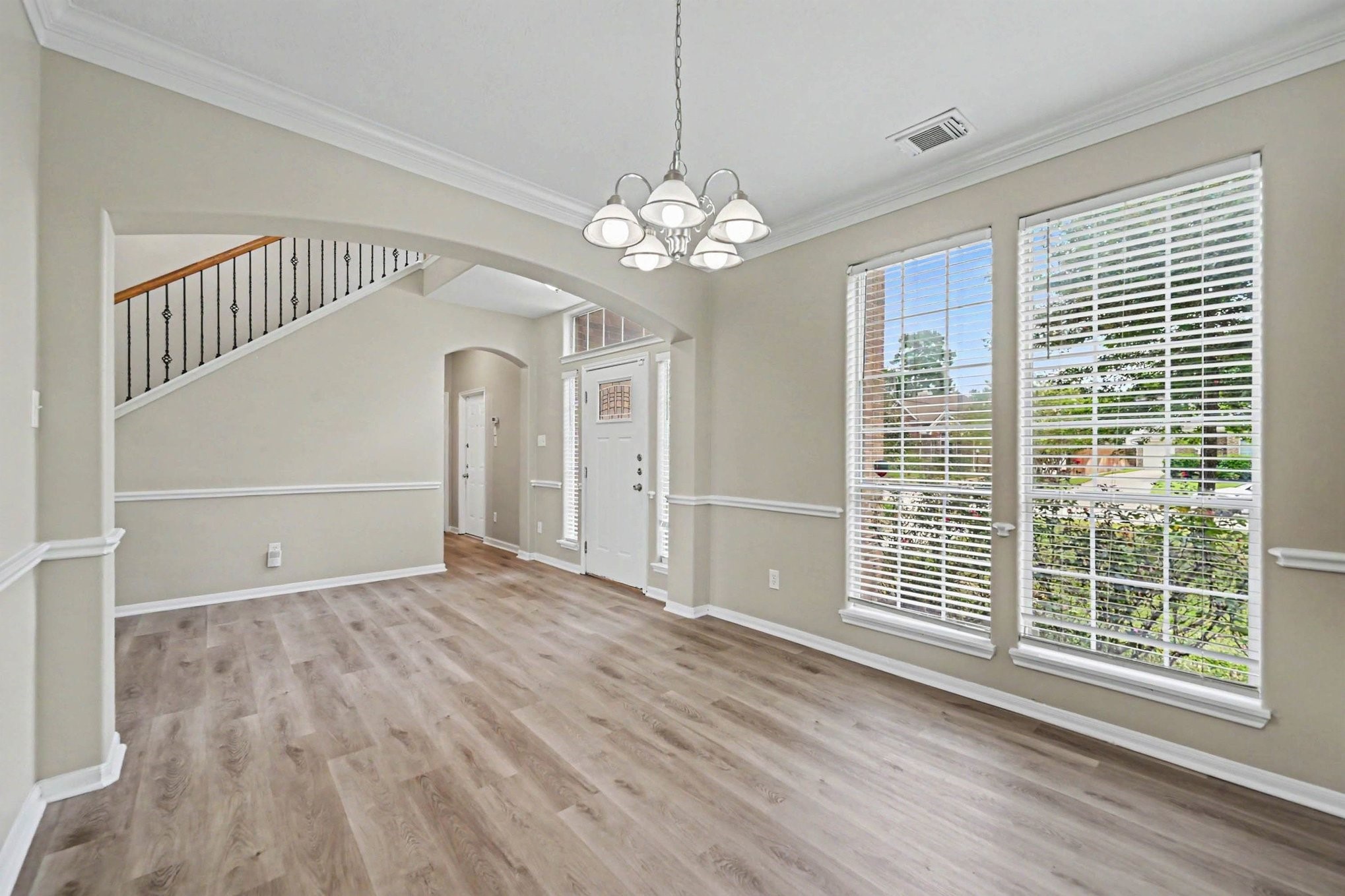 24927 Corbin Gate Drive Property Photo 7