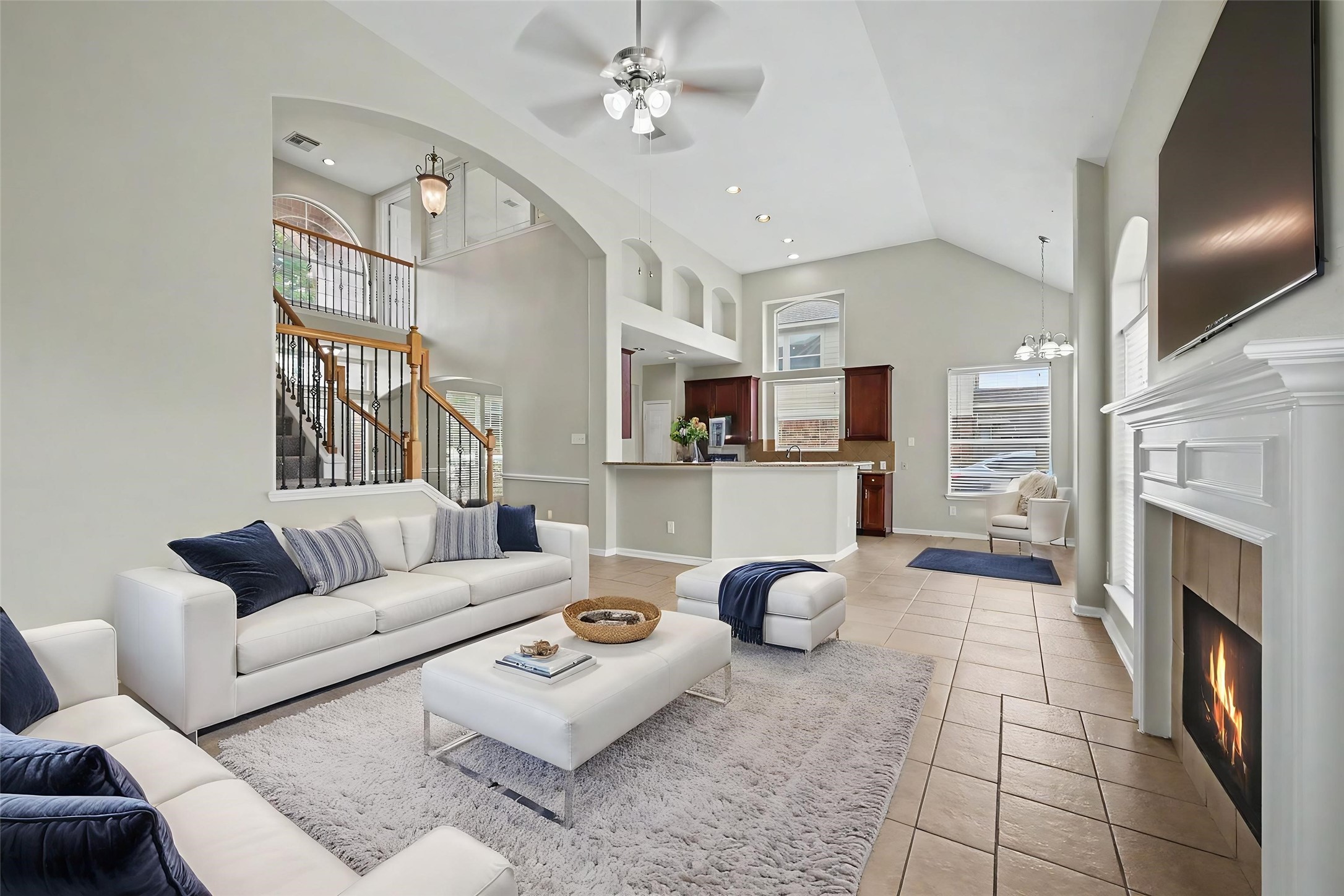 24927 Corbin Gate Drive Property Photo 12