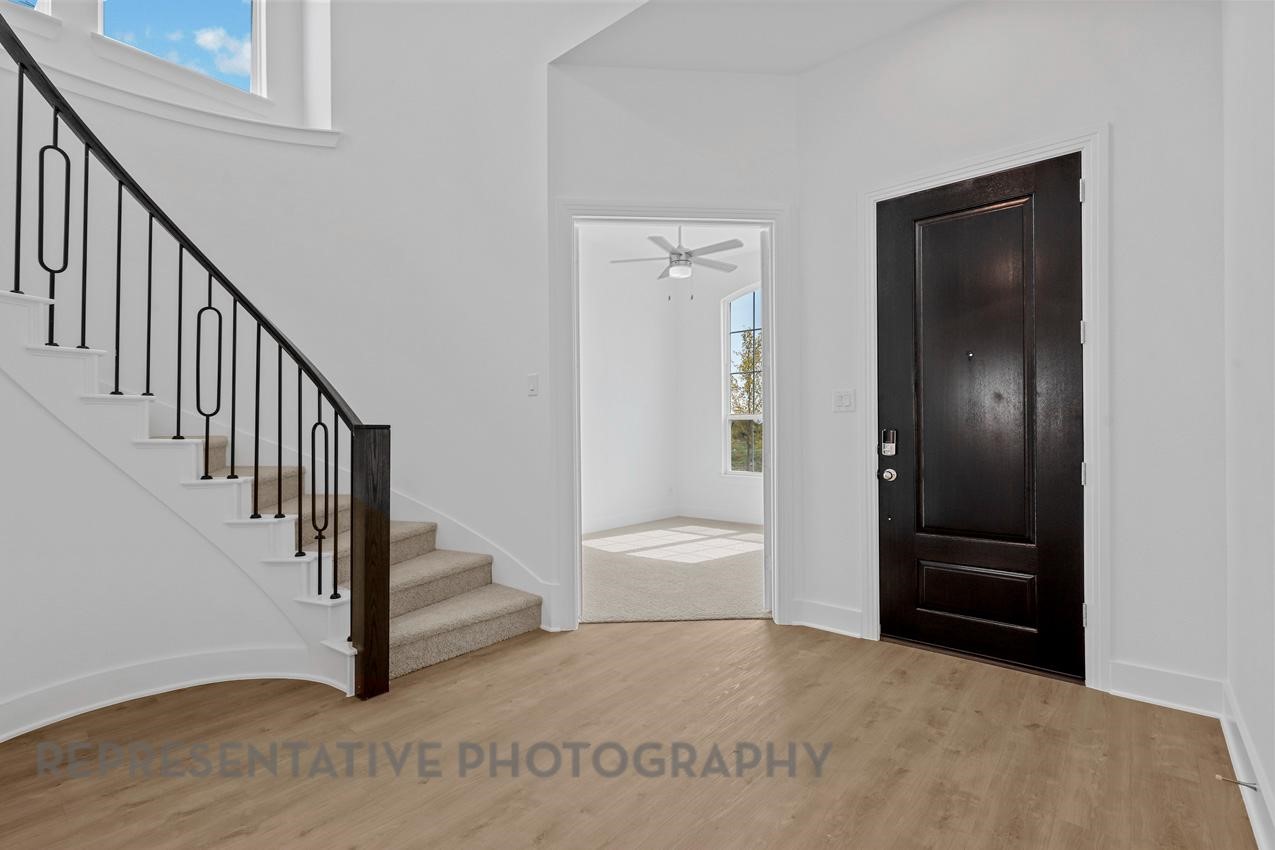 12023 Lake View Boulevard Property Photo 10