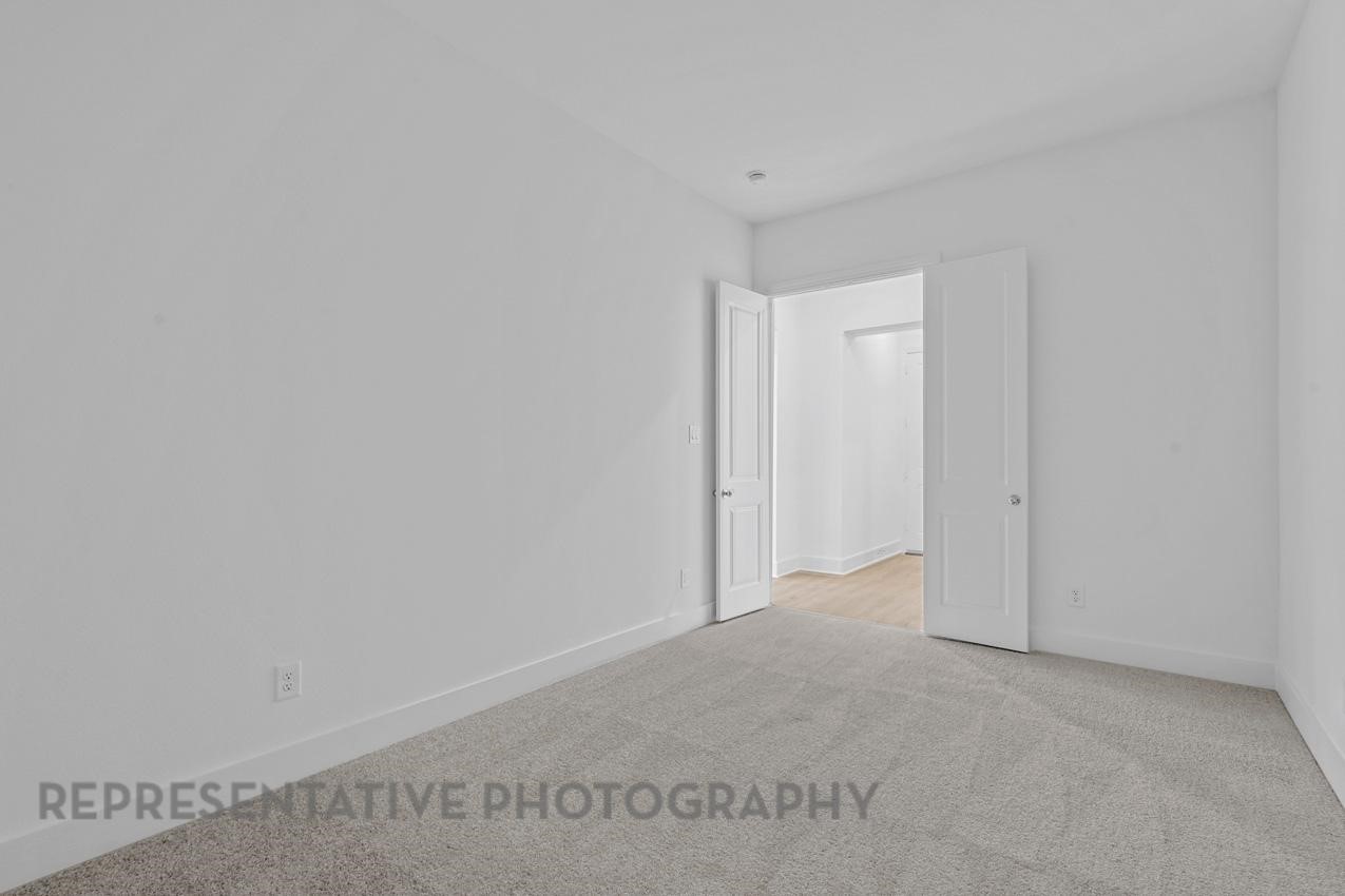 12023 Lake View Boulevard Property Photo 32
