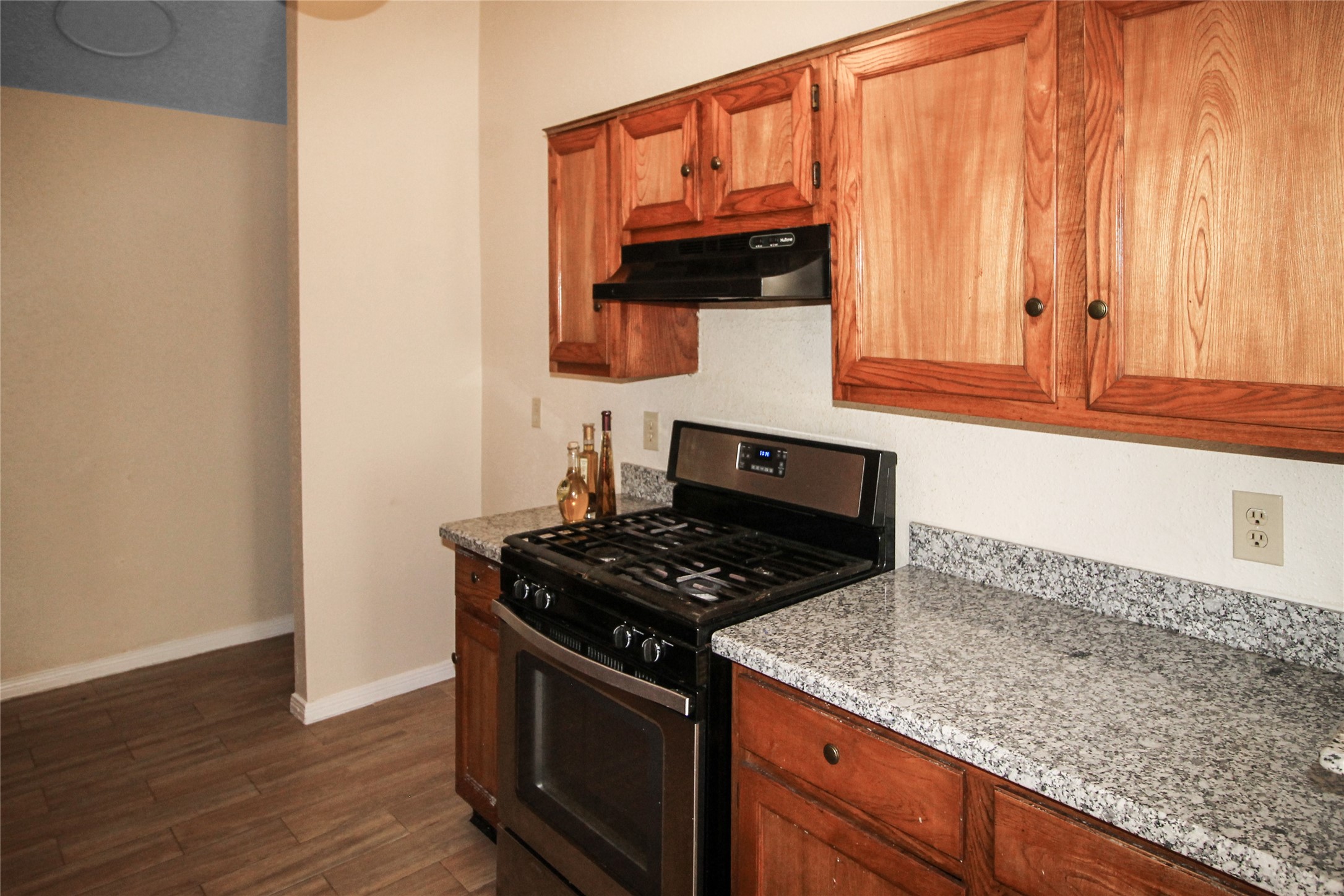 11614 Gullwood Property Photo 10