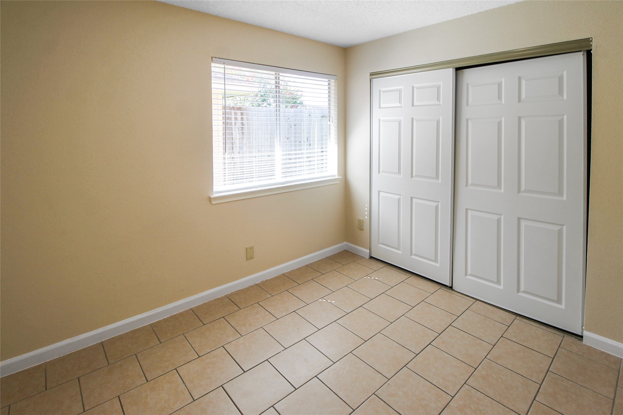 11614 Gullwood Property Photo 18