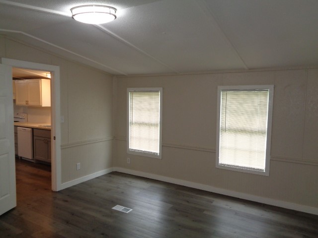 15120 Capitol Hill Road Property Photo 4