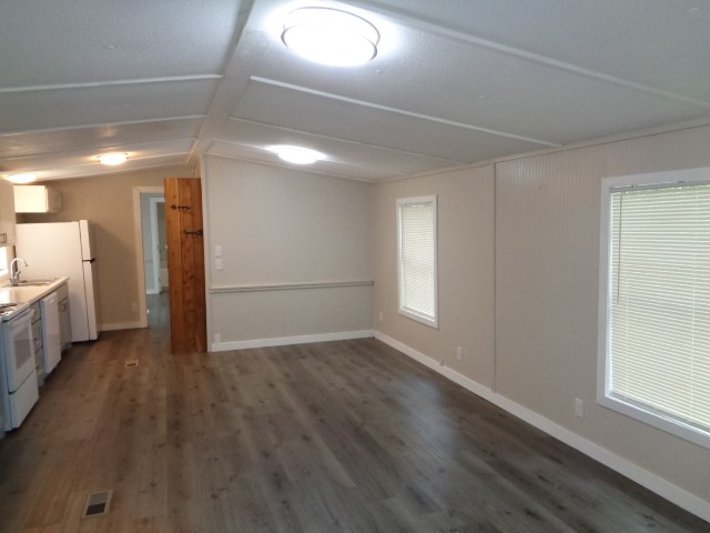 15120 Capitol Hill Road Property Photo 8