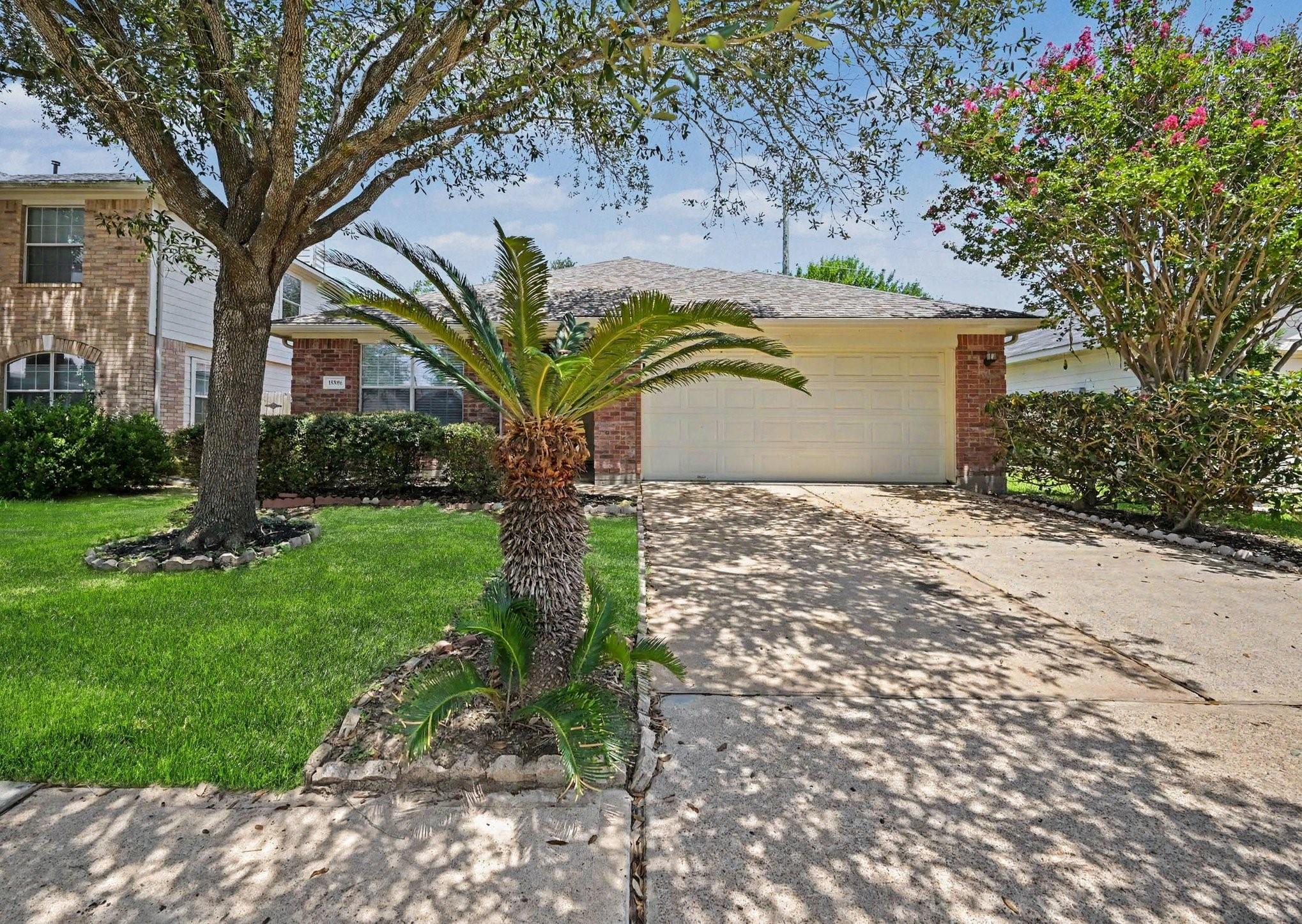 18806 S Wimbledon Drive Property Photo 1