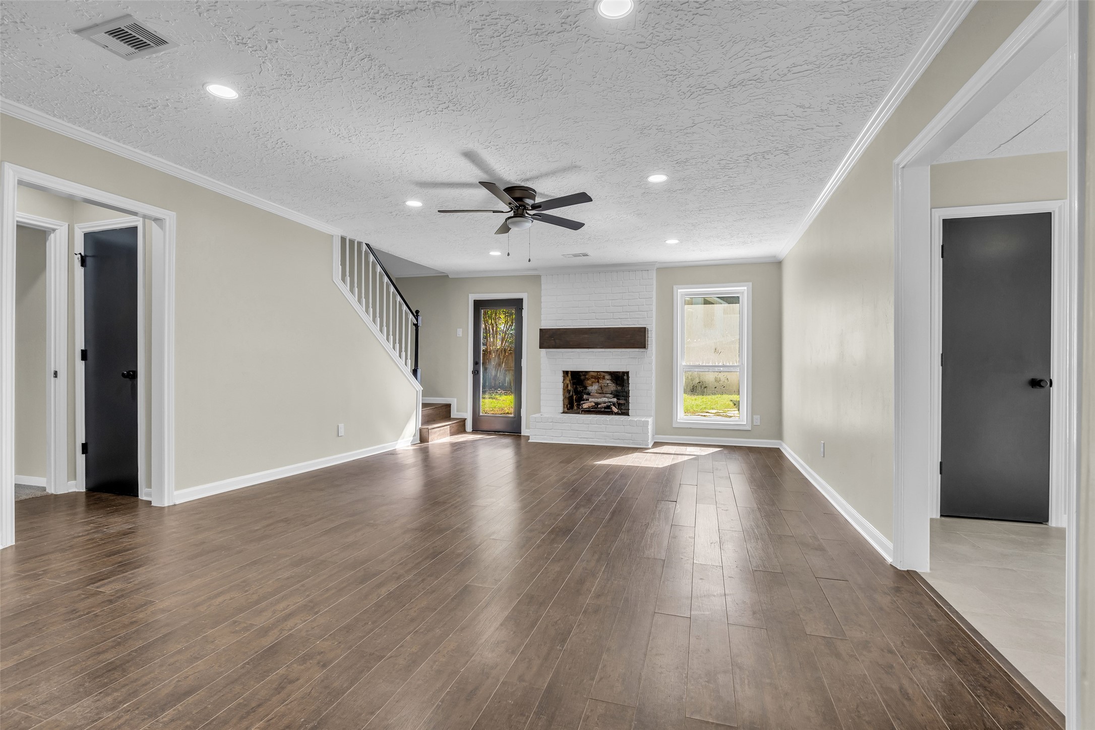 12927 Lentando Lane Property Photo 10
