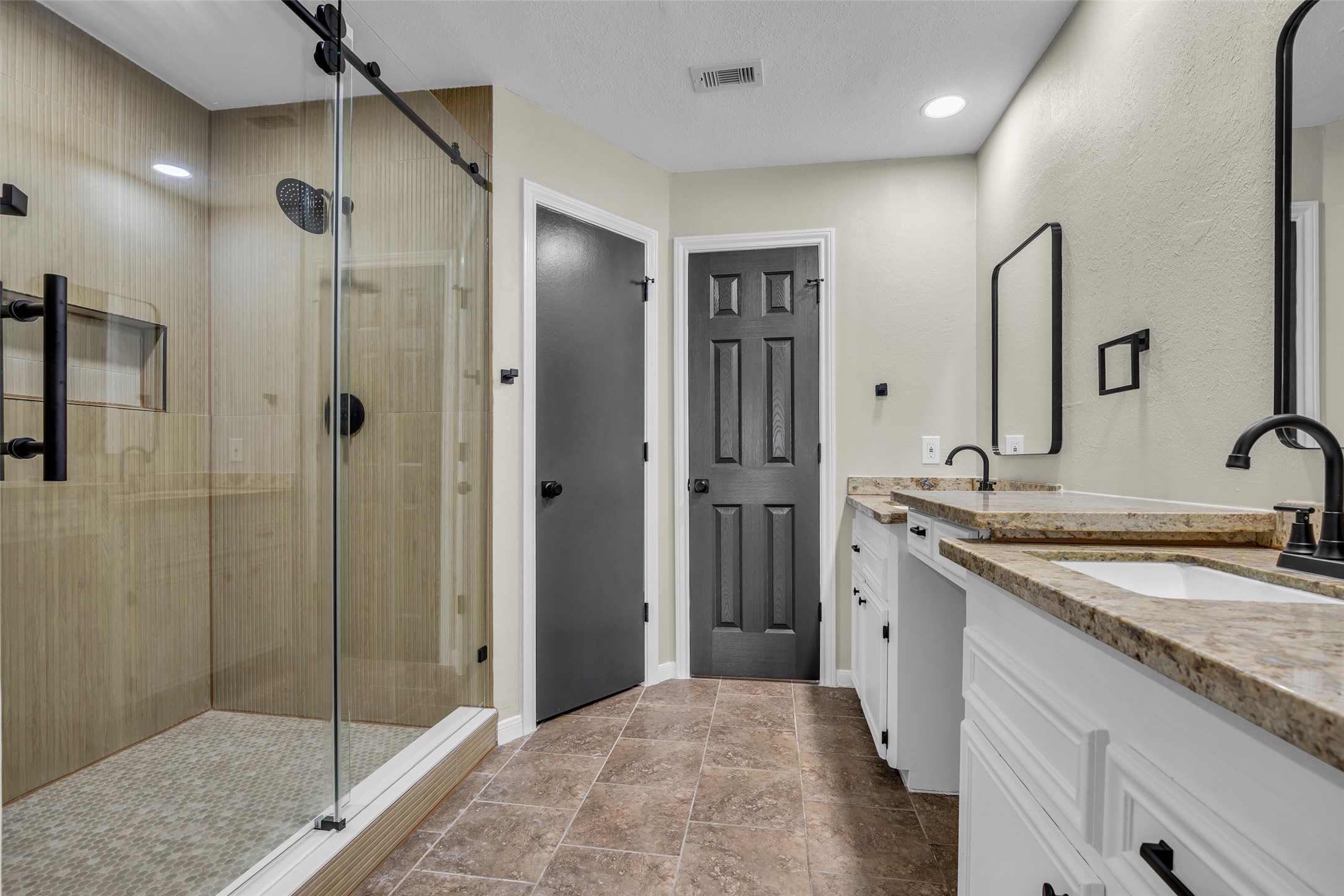 12927 Lentando Lane Property Photo 14