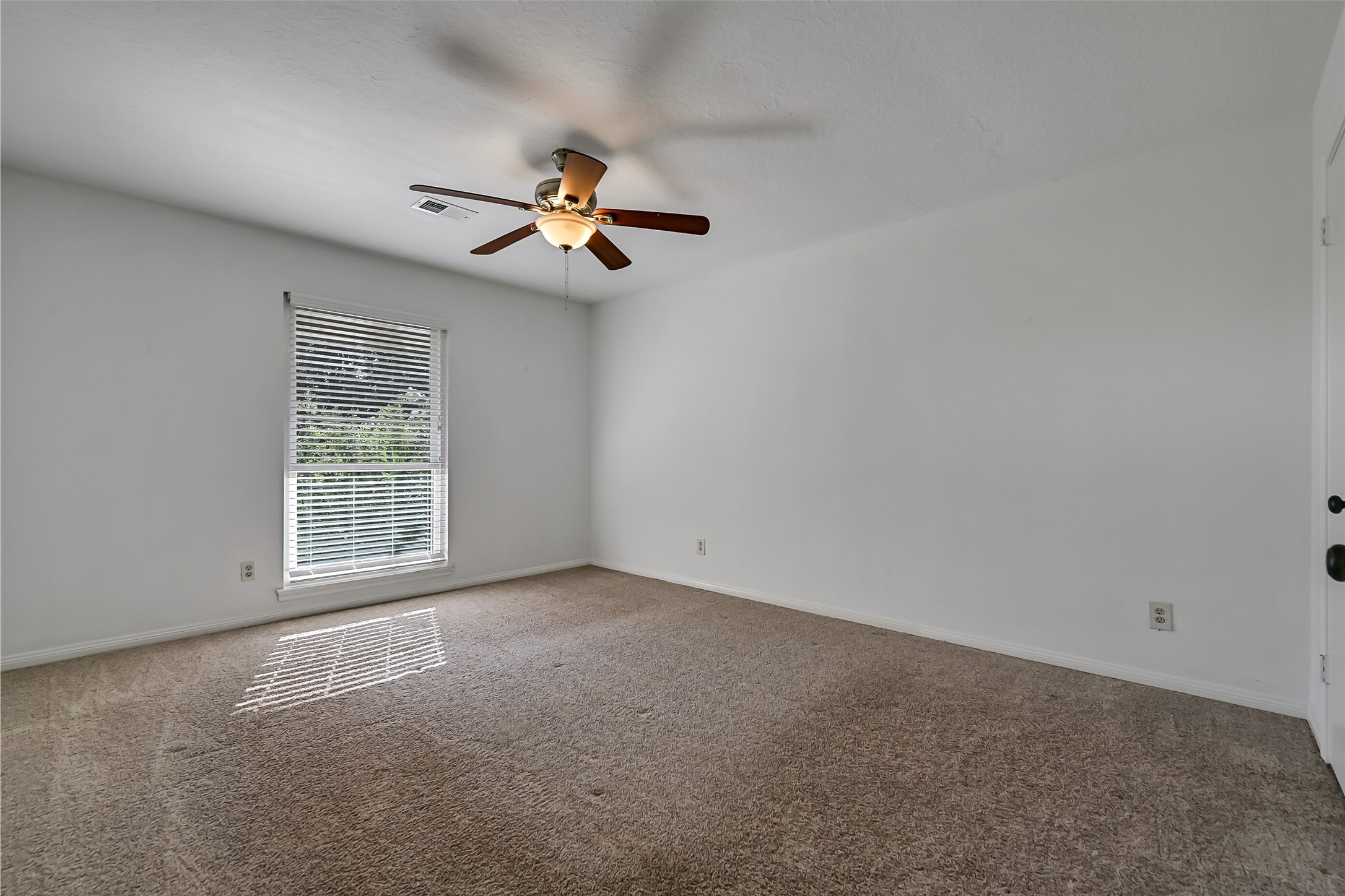 18626 Point Lookout Drive Property Photo 31