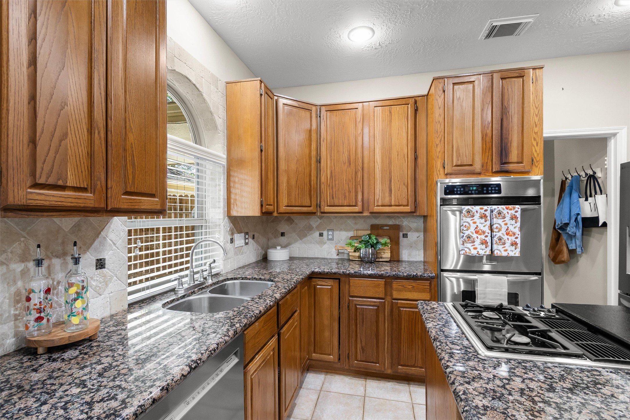 14219 Cypress Green Drive Property Photo 18