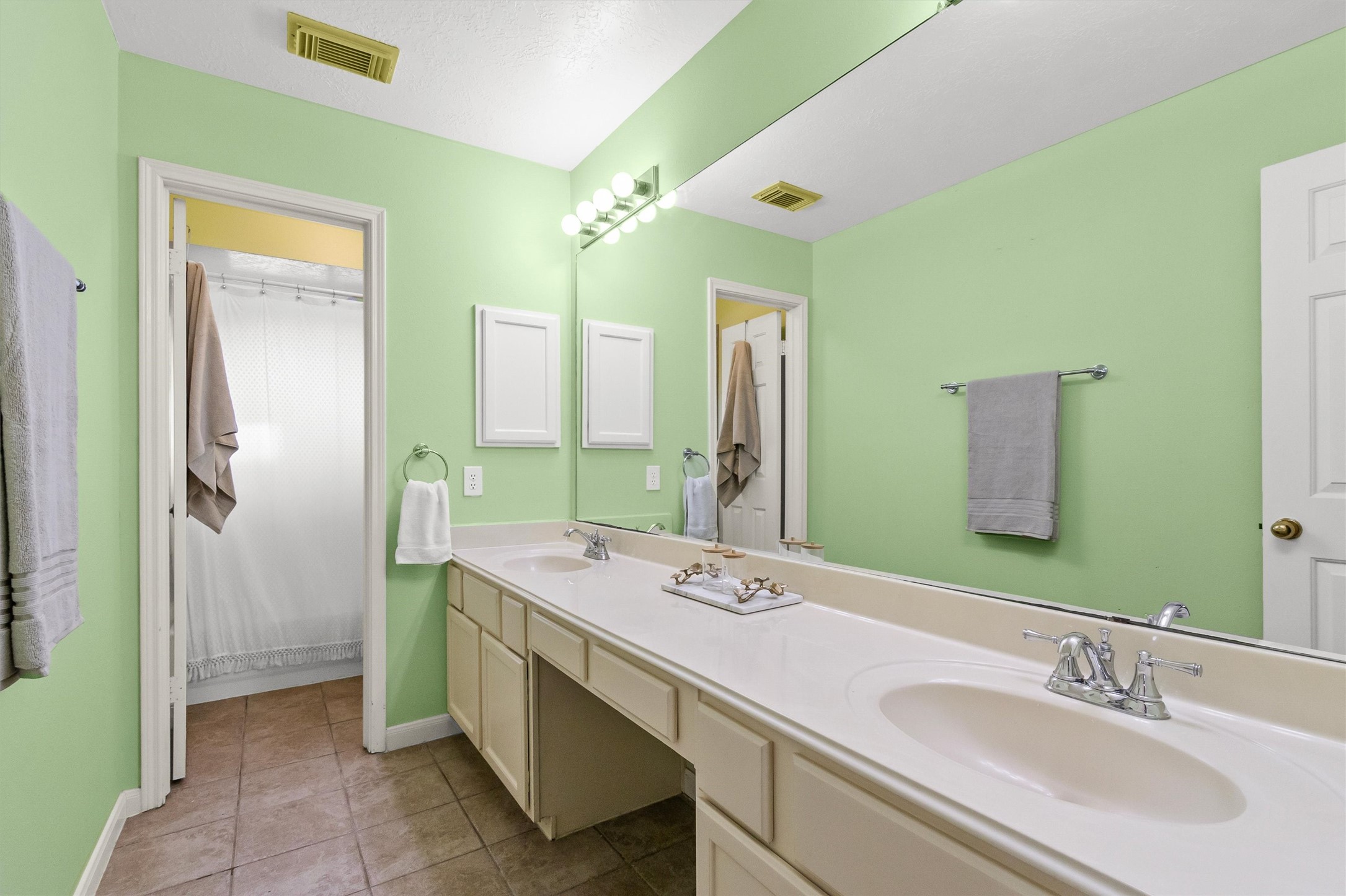 14219 Cypress Green Drive Property Photo 28