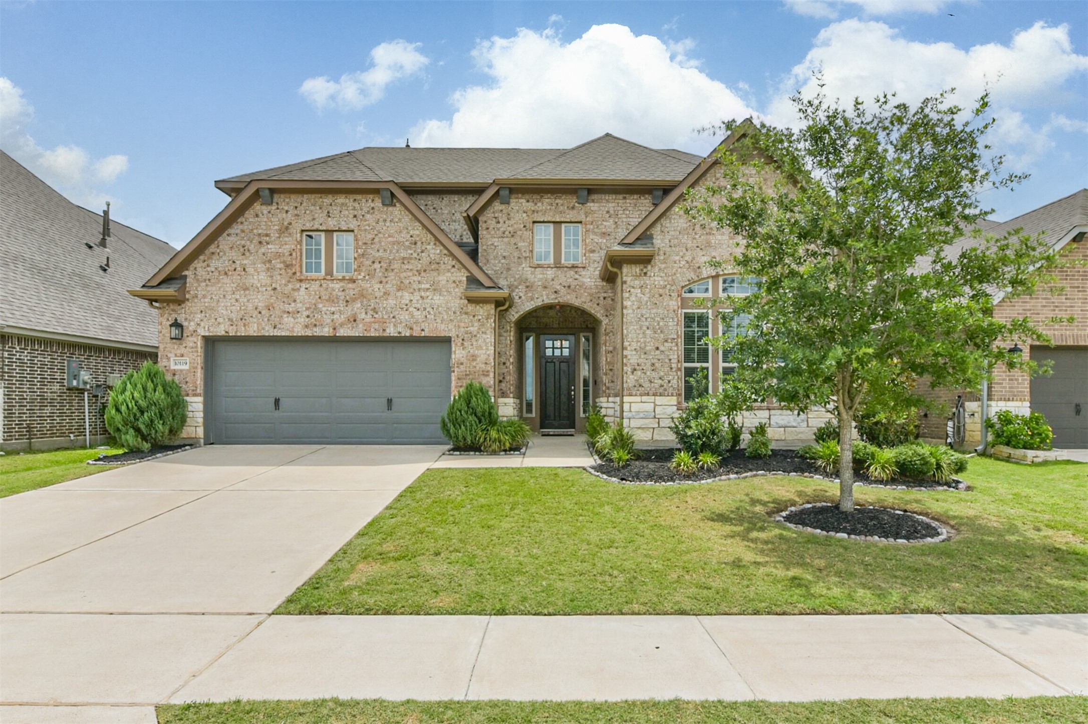 10119 Napier Drive Property Photo 1