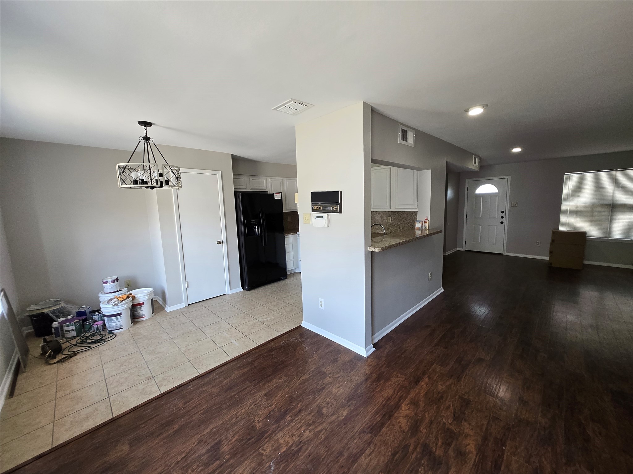 7942 Grow Lane Property Photo 5