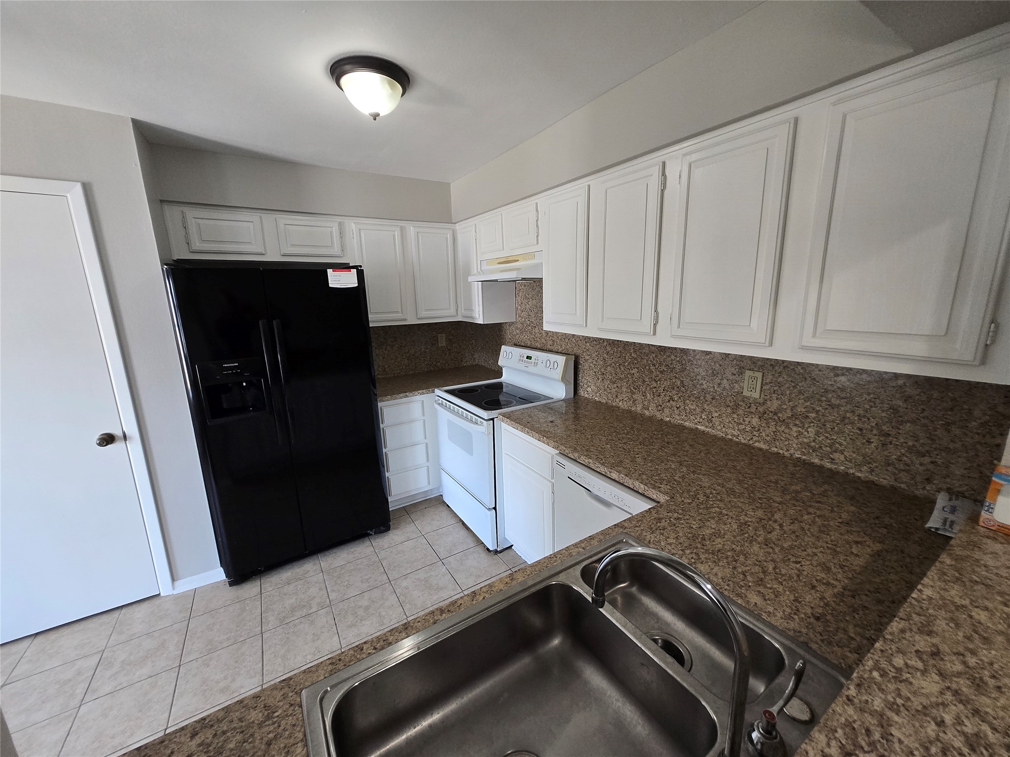 7942 Grow Lane Property Photo 7