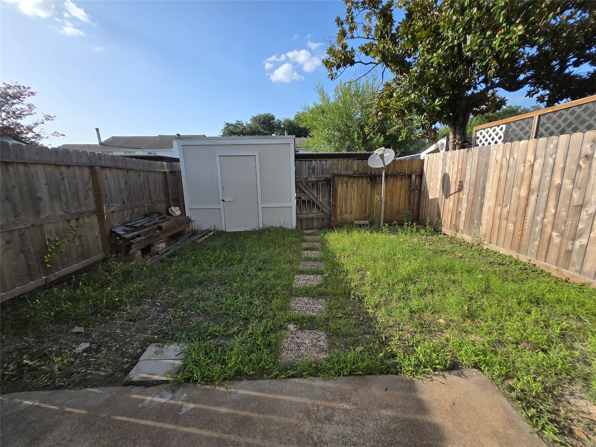 7942 Grow Lane Property Photo 9