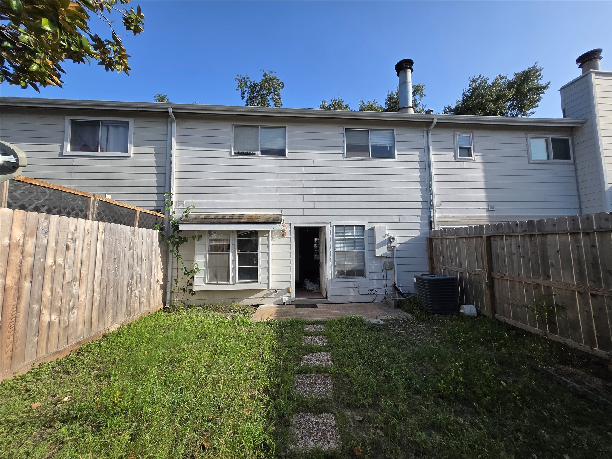 7942 Grow Lane Property Photo 10