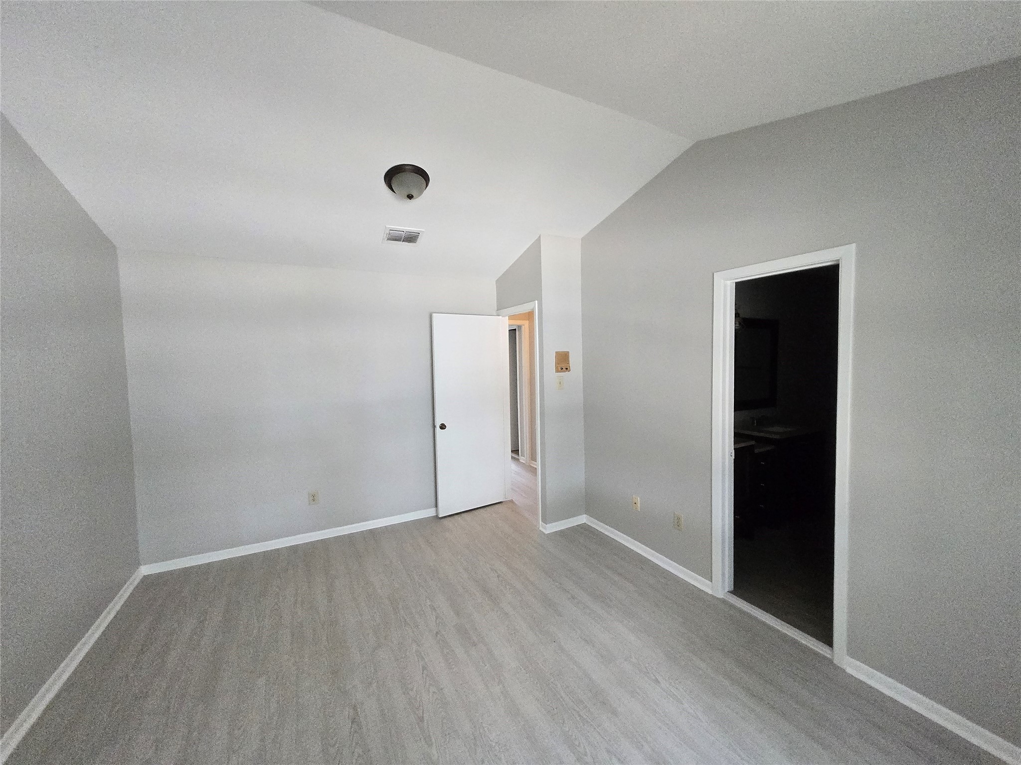 7942 Grow Lane Property Photo 16