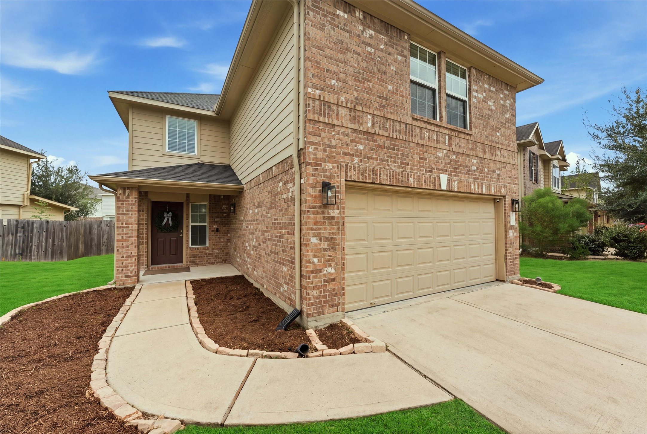 11747 Red Hummingbird Drive Property Photo 1