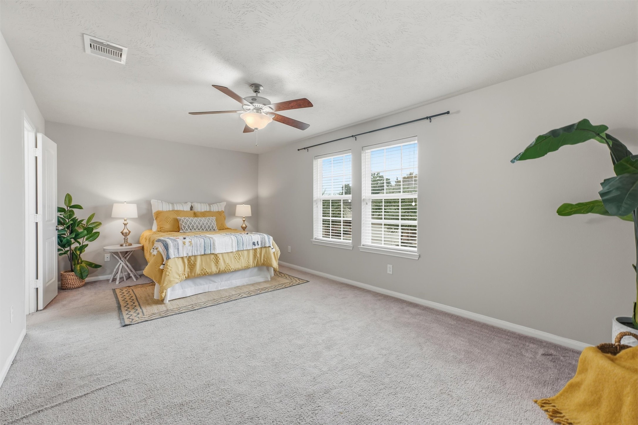 11747 Red Hummingbird Drive Property Photo 19
