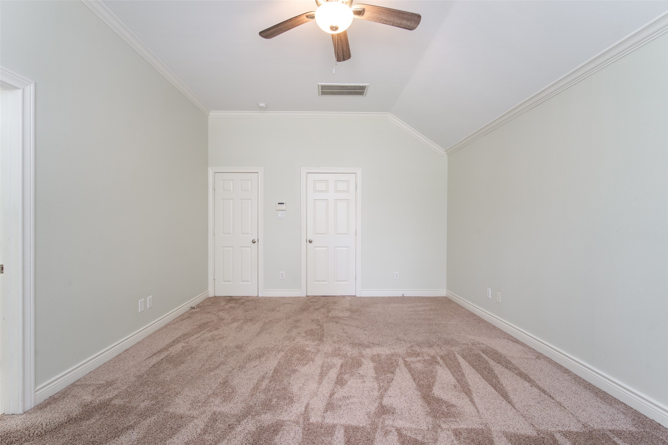 9147 Lago Crest Drive Property Photo 26