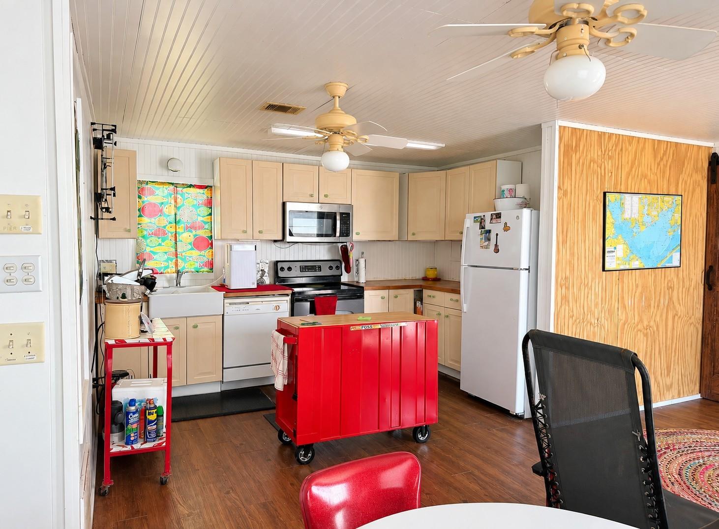 111 Dorsett Road, Palacios Tx 77465 Property Photo 12