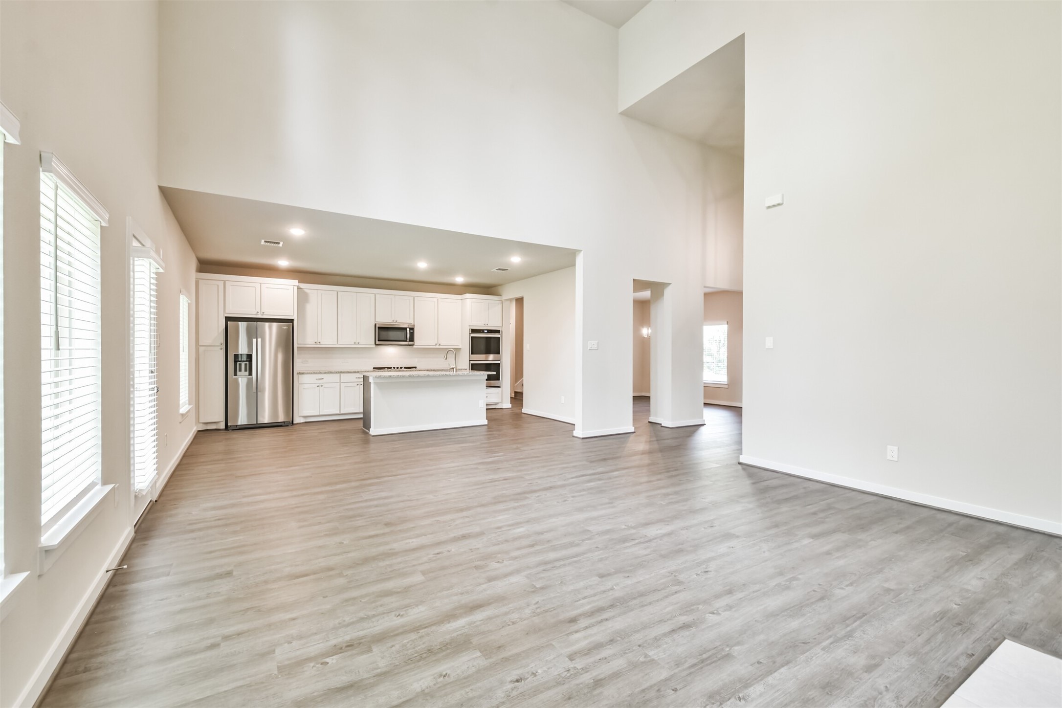 118 Prairie Dawn Circle Property Photo 6