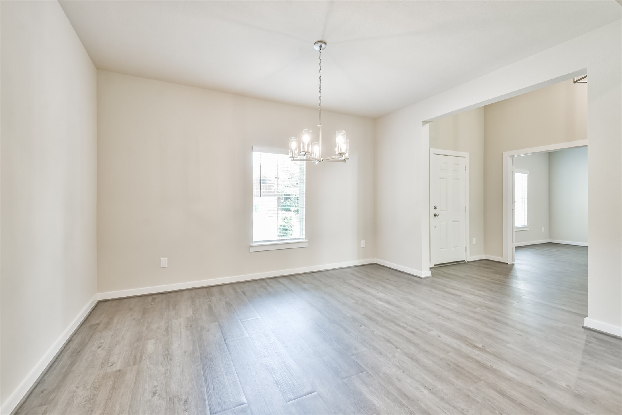 118 Prairie Dawn Circle Property Photo 11
