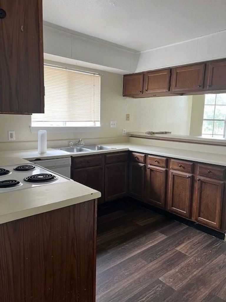 4409 Rattan Avenue Property Photo 4