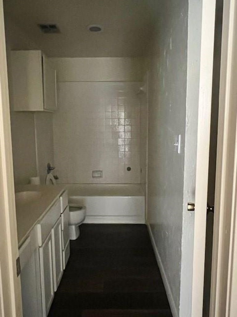 4409 Rattan Avenue Property Photo 8