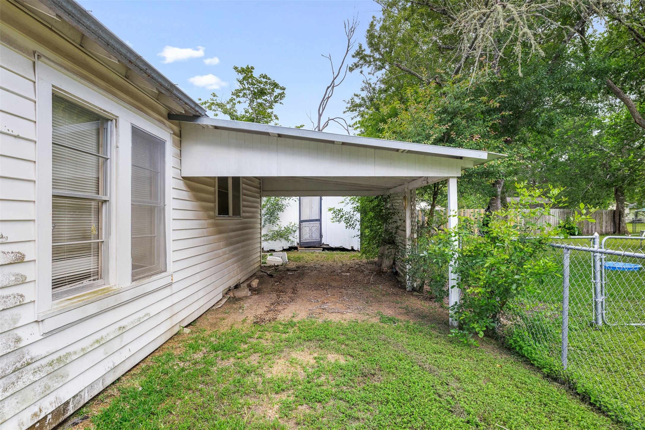 603 N Mechanic Street Property Photo 7