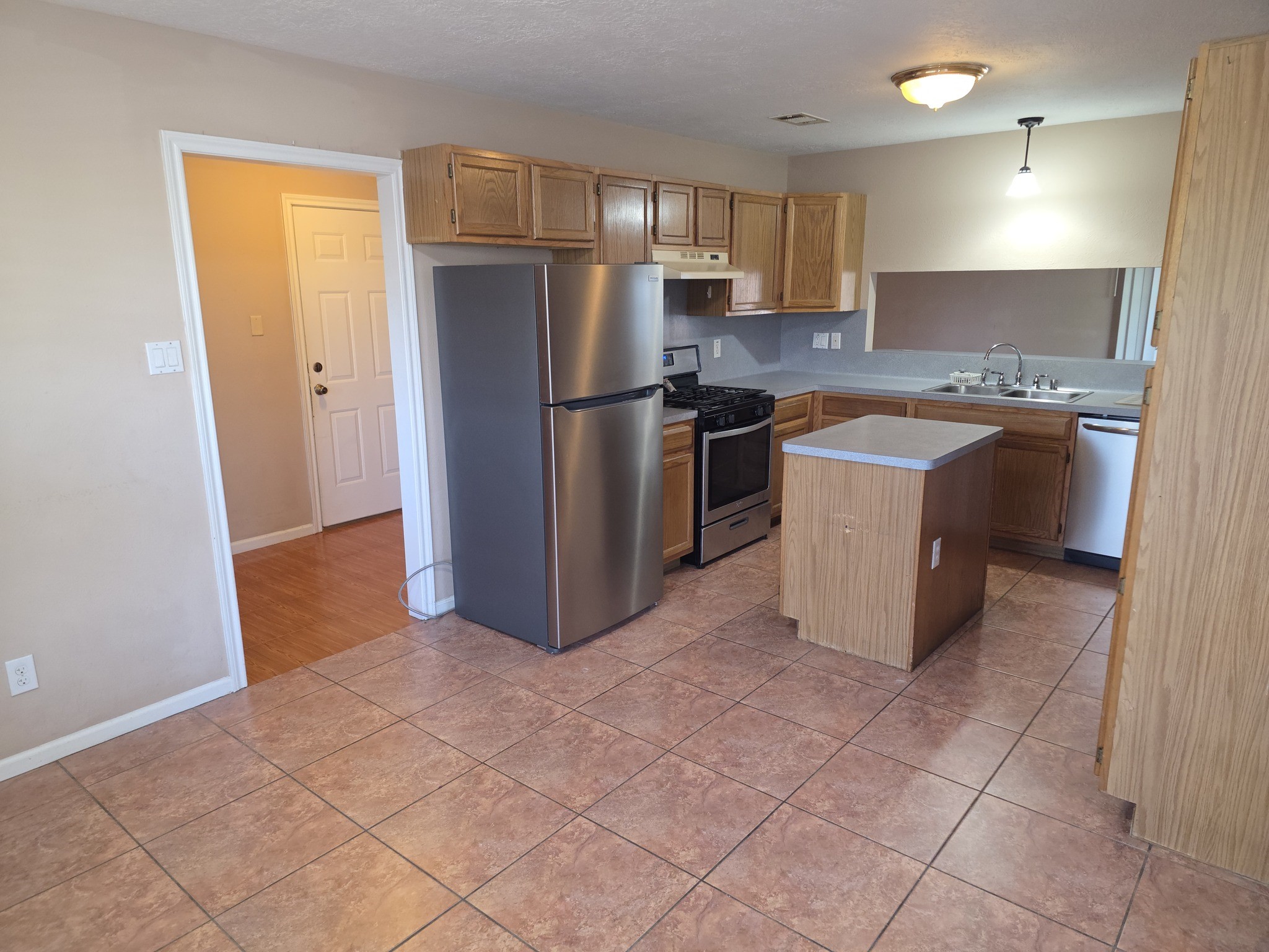 414 Texas Street Property Photo 2