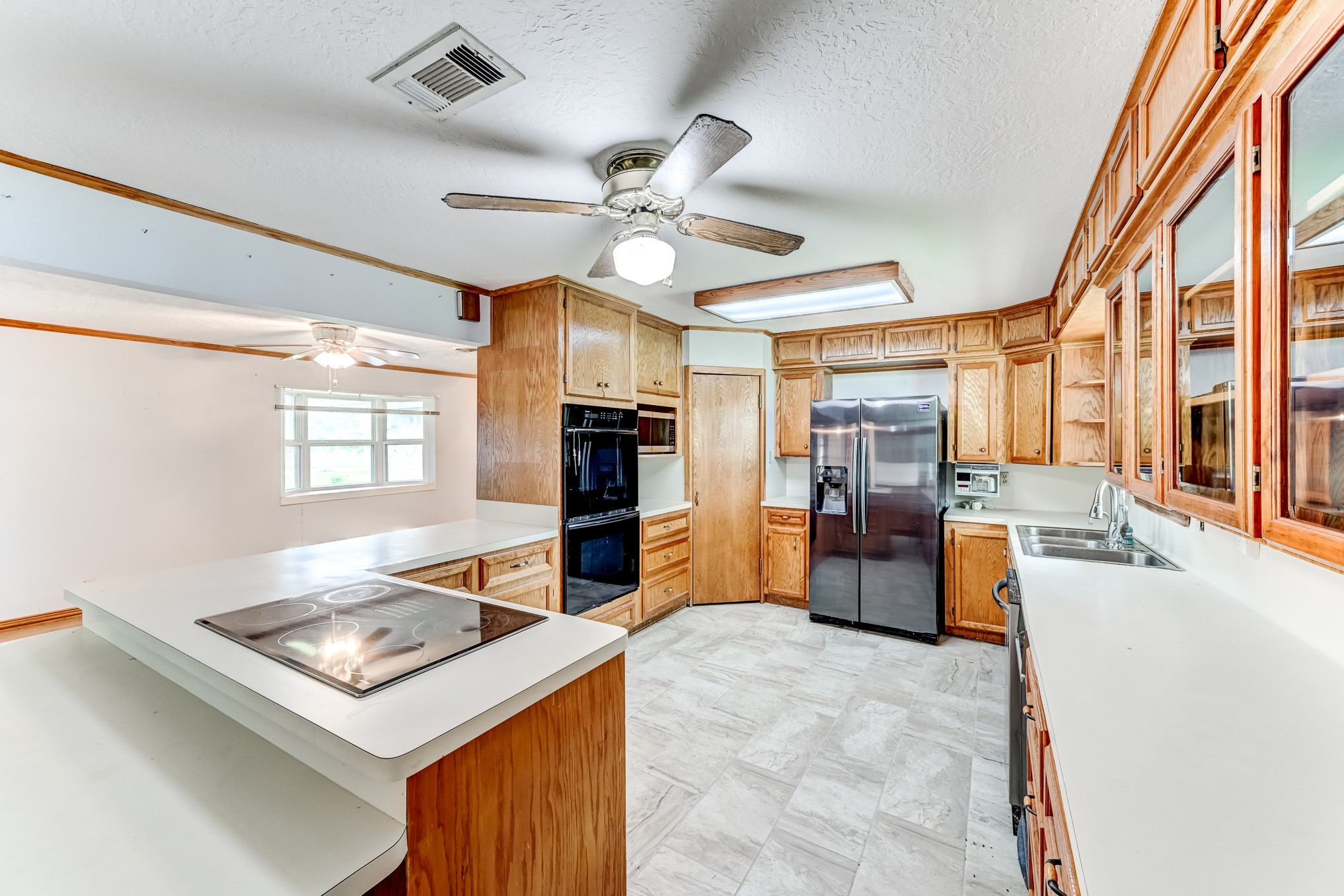 4709 Frontier Drive Property Photo 10