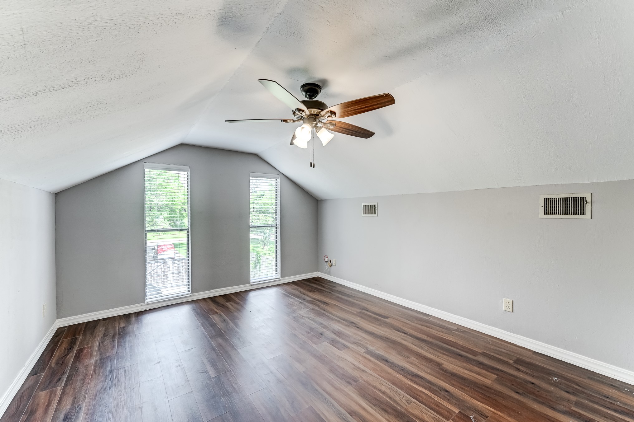 4709 Frontier Drive Property Photo 36