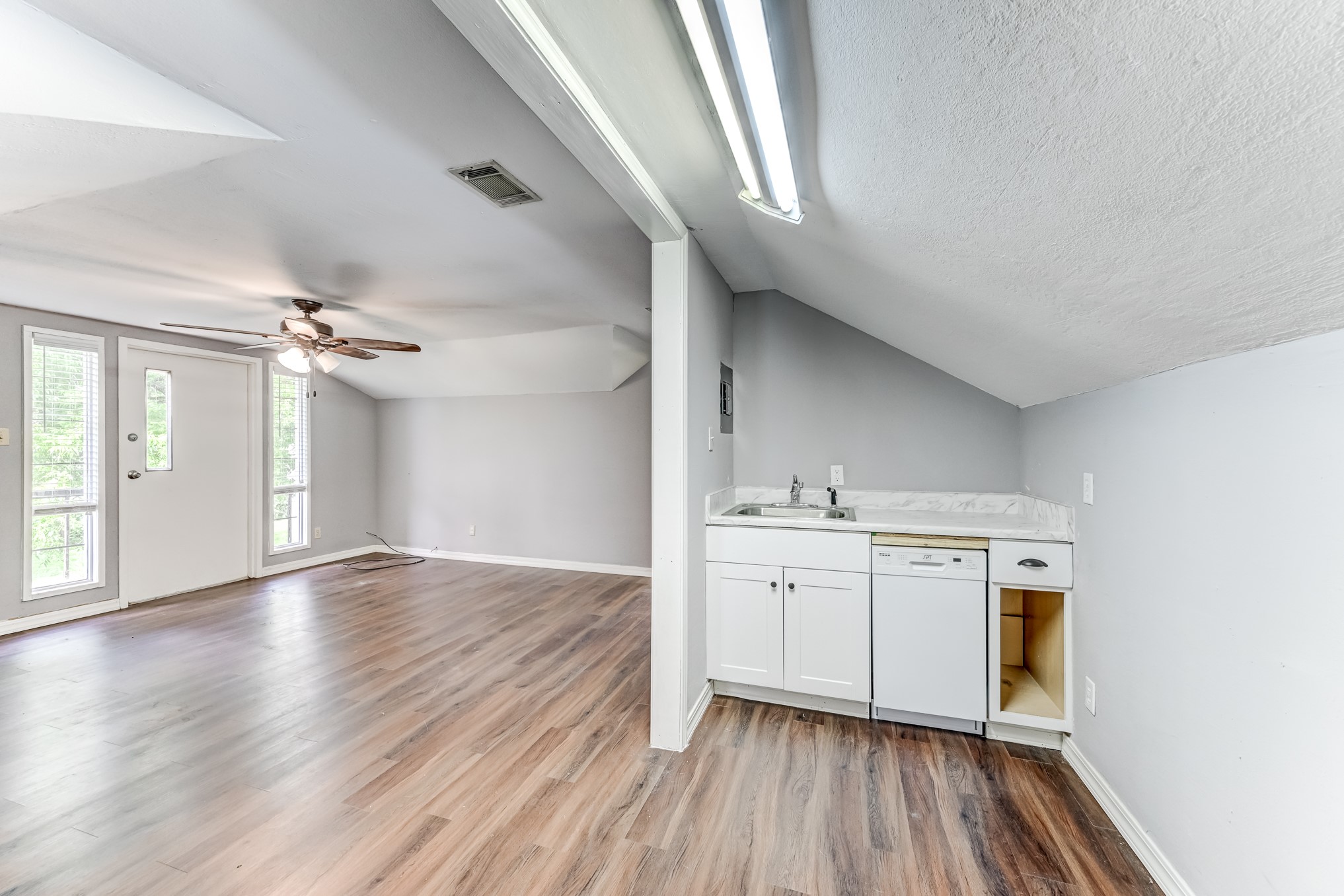 4709 Frontier Drive Property Photo 40