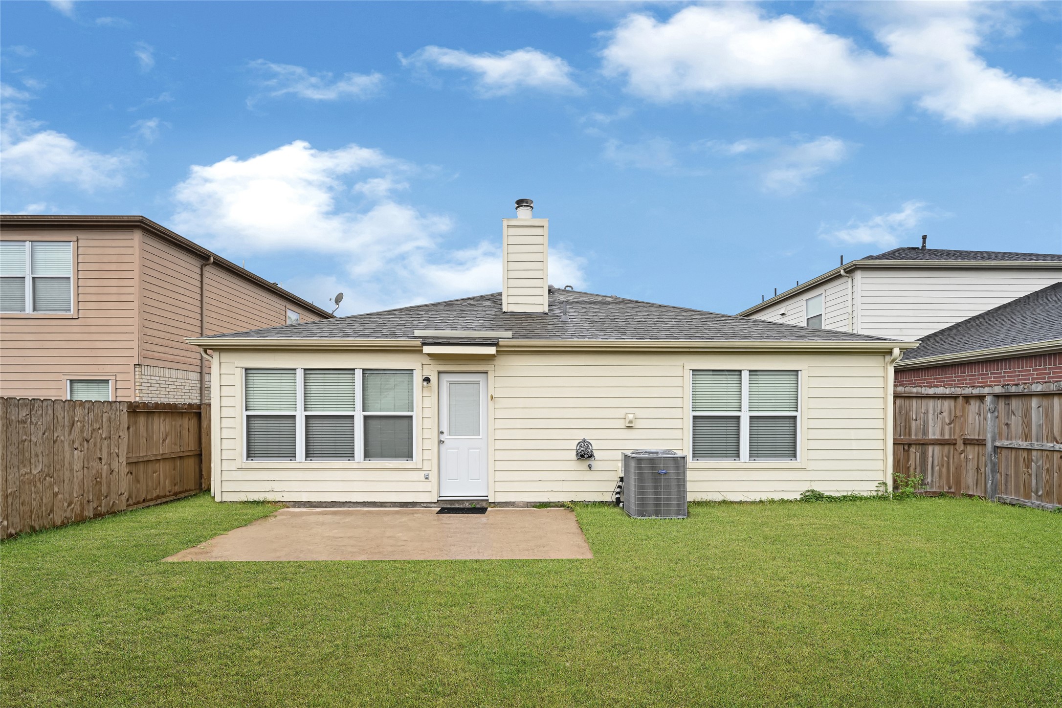 18314 Valiant Brook Court Property Photo 24