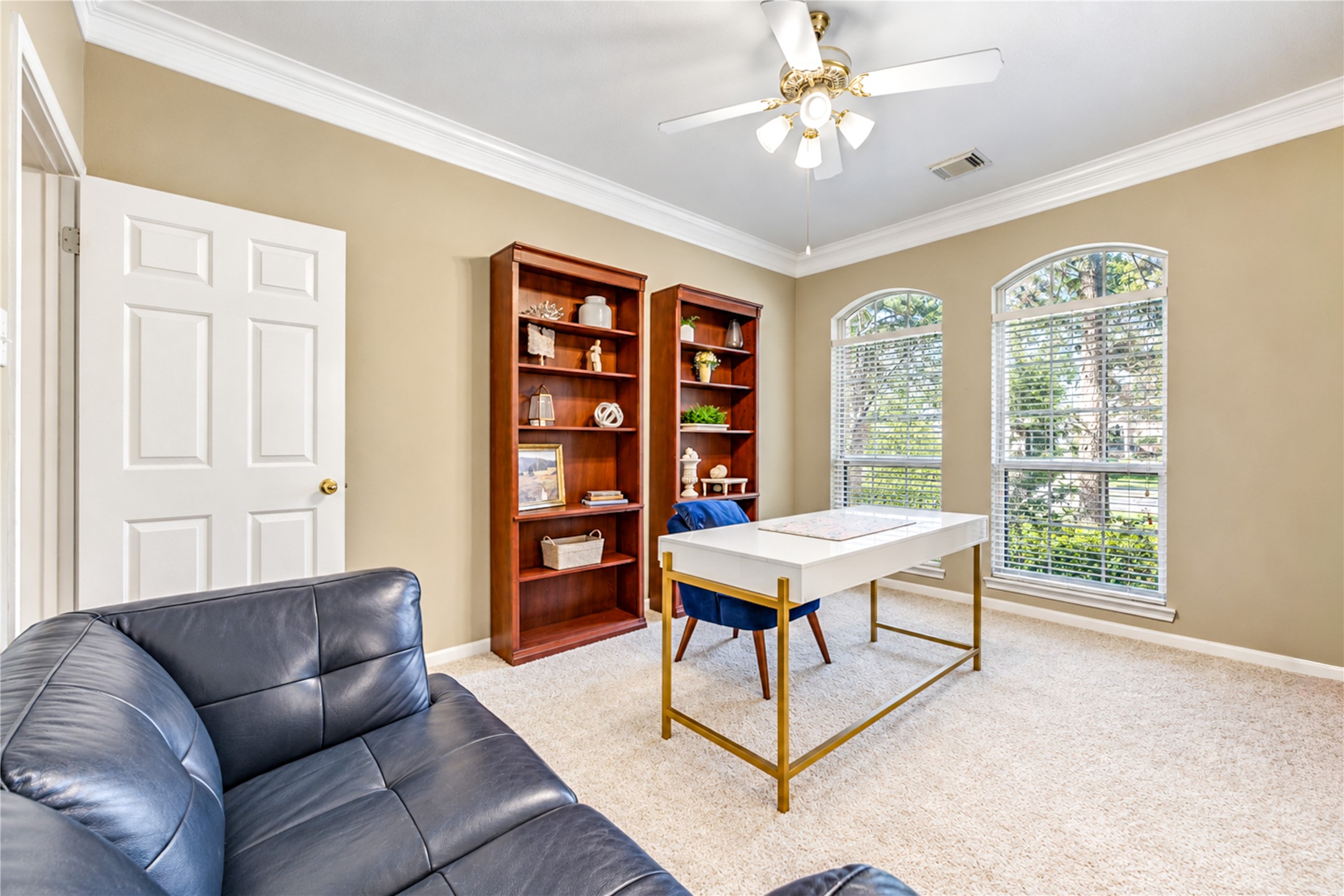 23338 Grand Springs Drive Property Photo 15