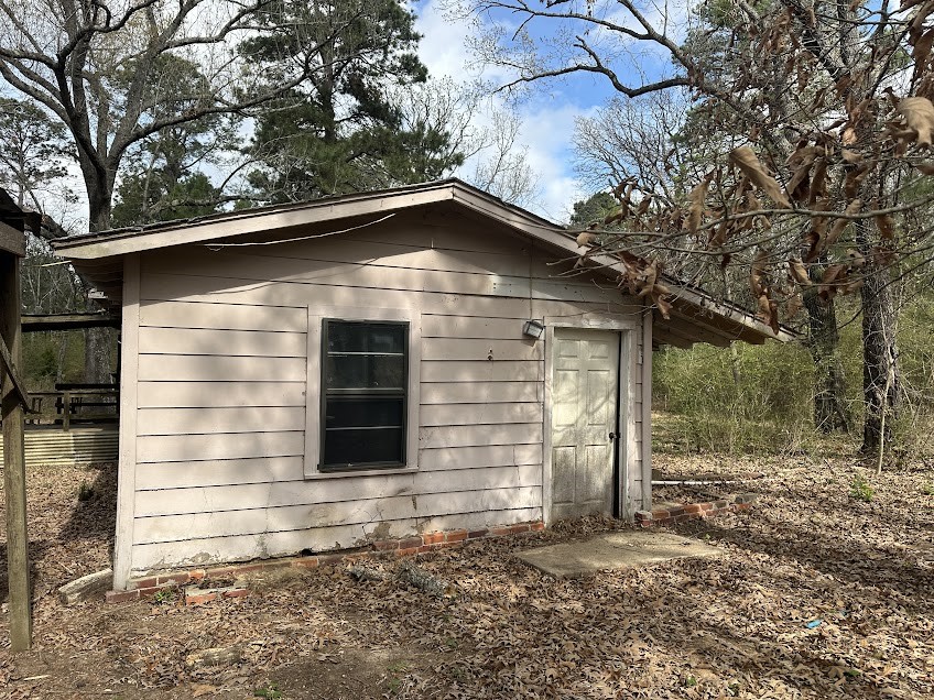 15981 Fm 31 Property Photo 9