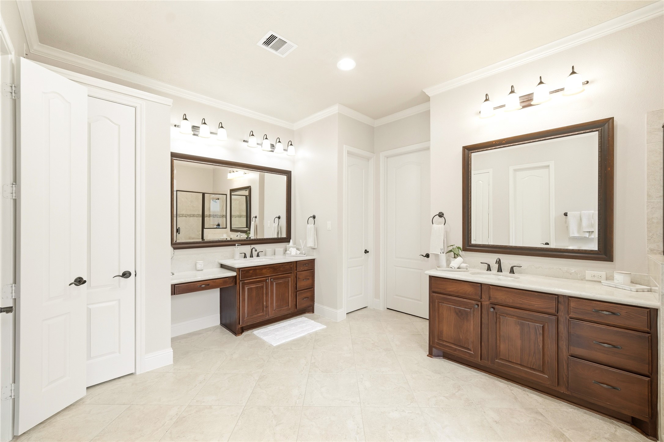10507 Texas Redbud Court Property Photo 23