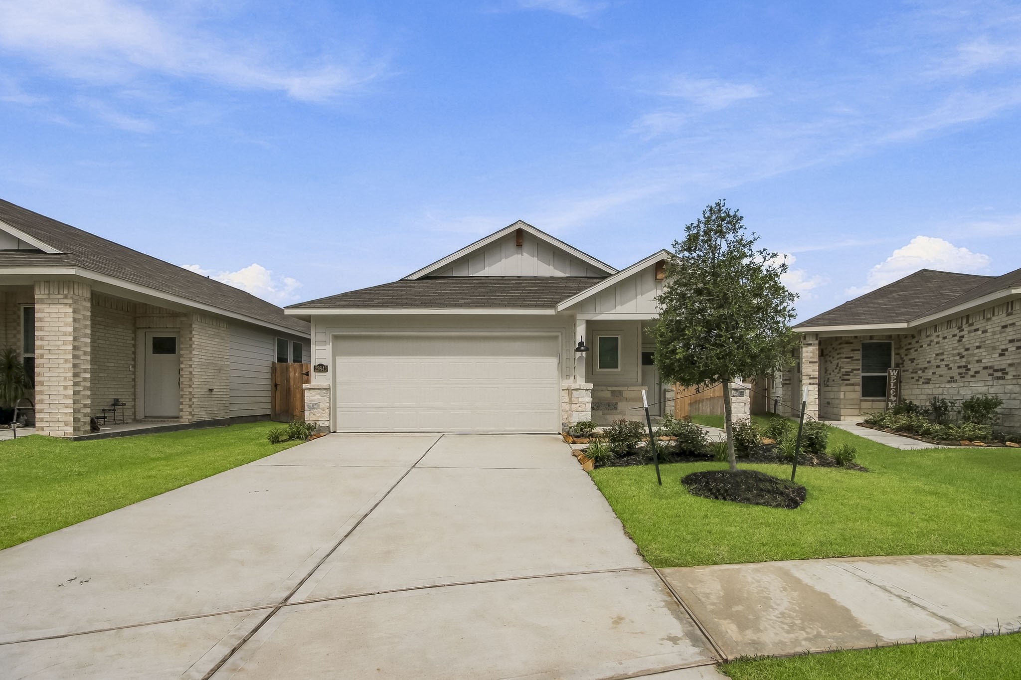 22643 Ellis Way Lane Property Photo 1