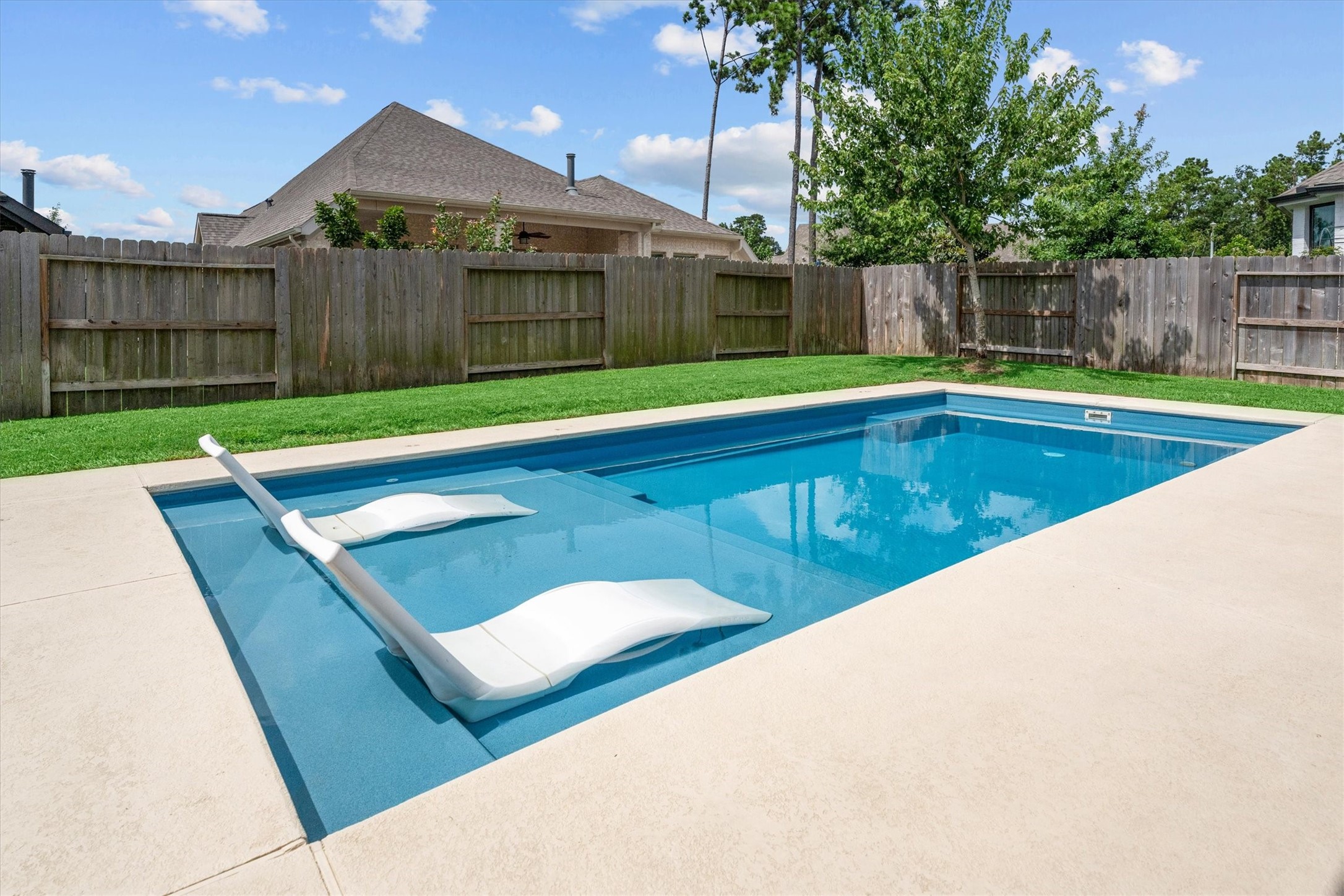 14928 Scarlet Branch Drive Property Photo 35