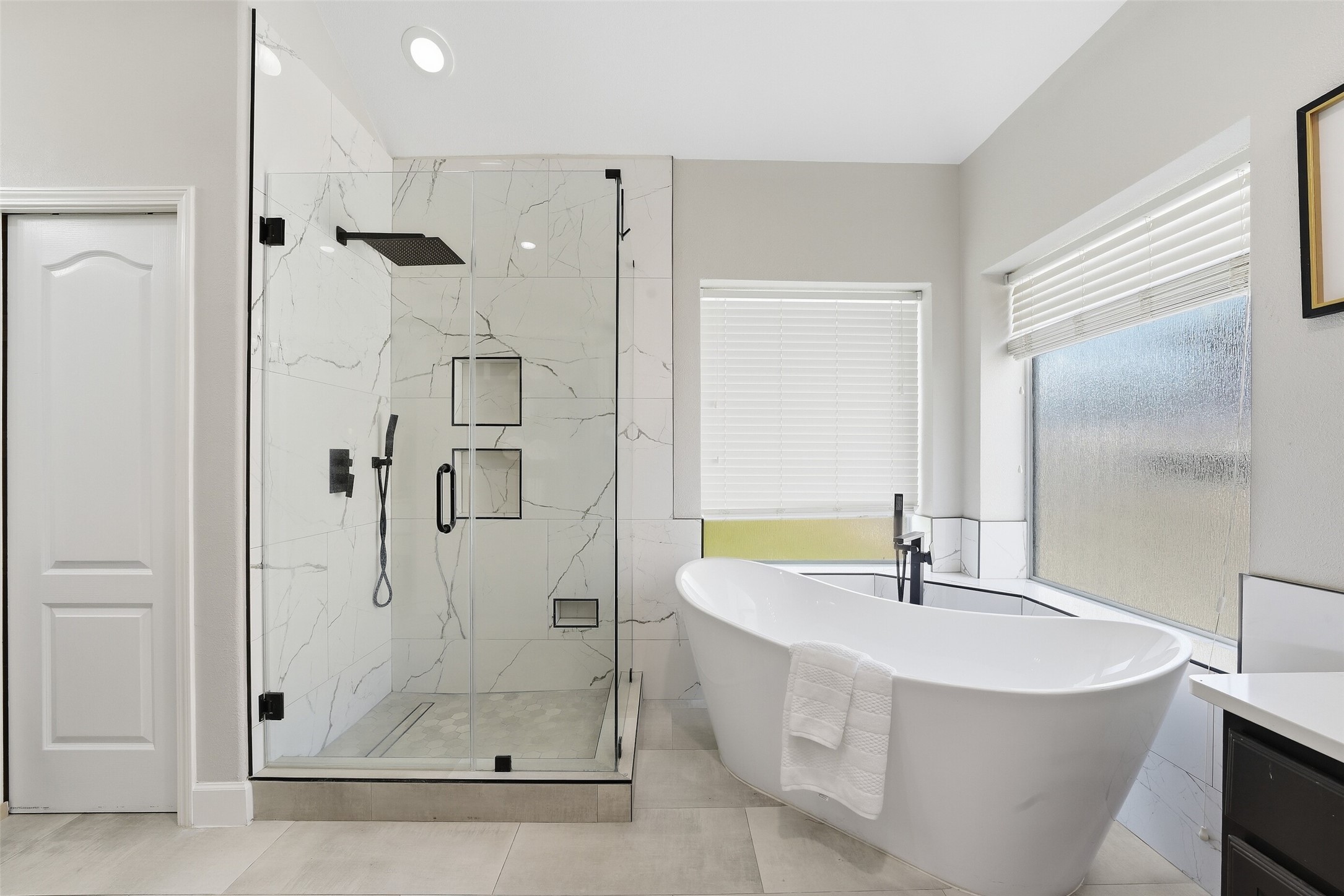 2710 Golden Larch Drive Property Photo 25