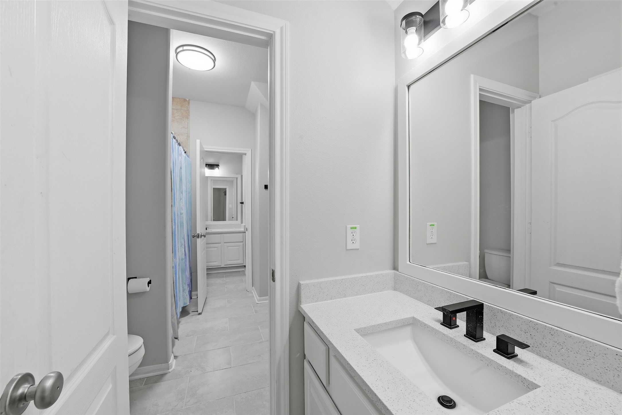 2710 Golden Larch Drive Property Photo 31